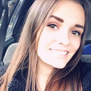 Meet your Posher, Shailene